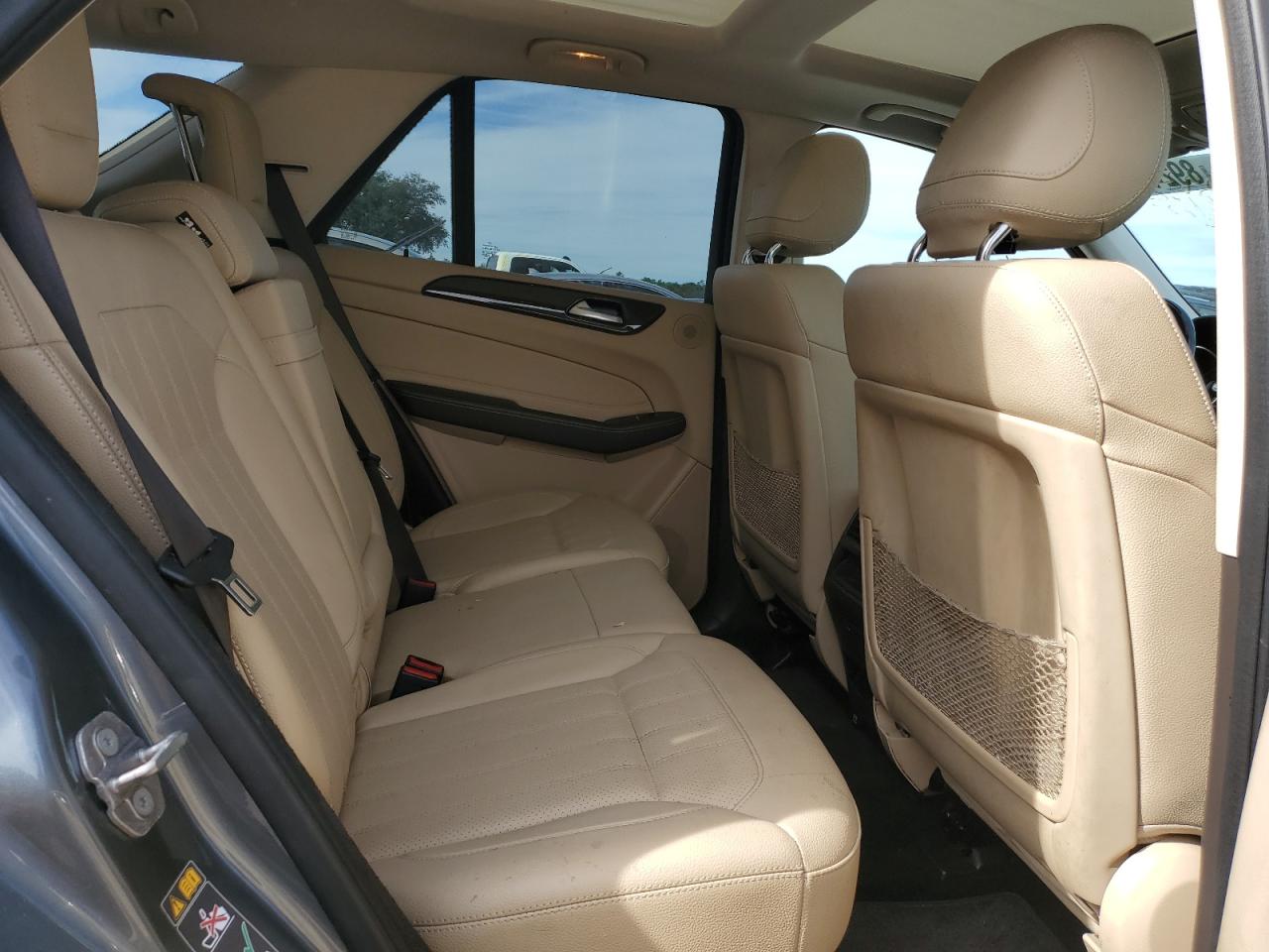 2018 Mercedes-Benz GLE - Image 11