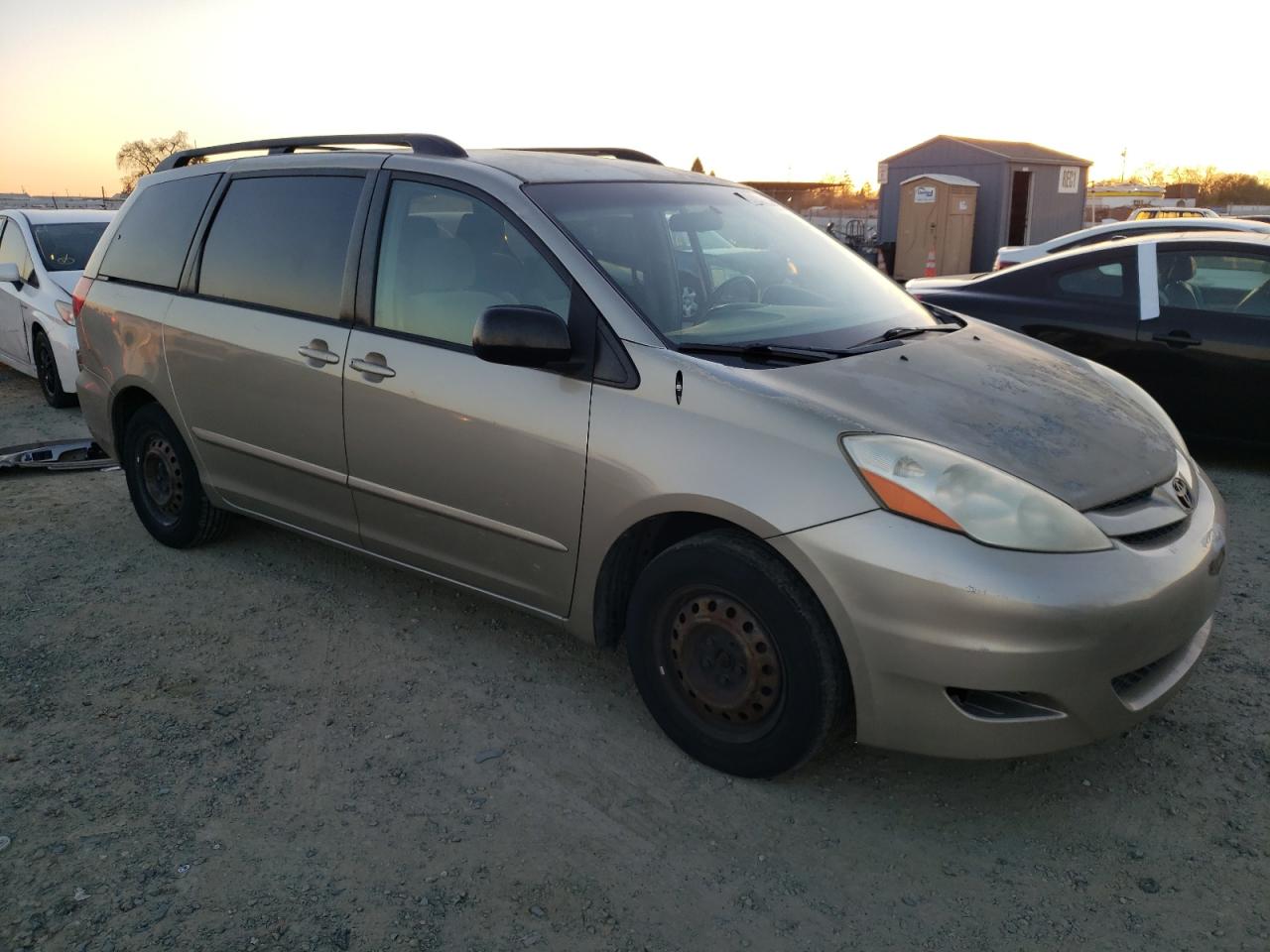 2007 Toyota Sienna - Image 4