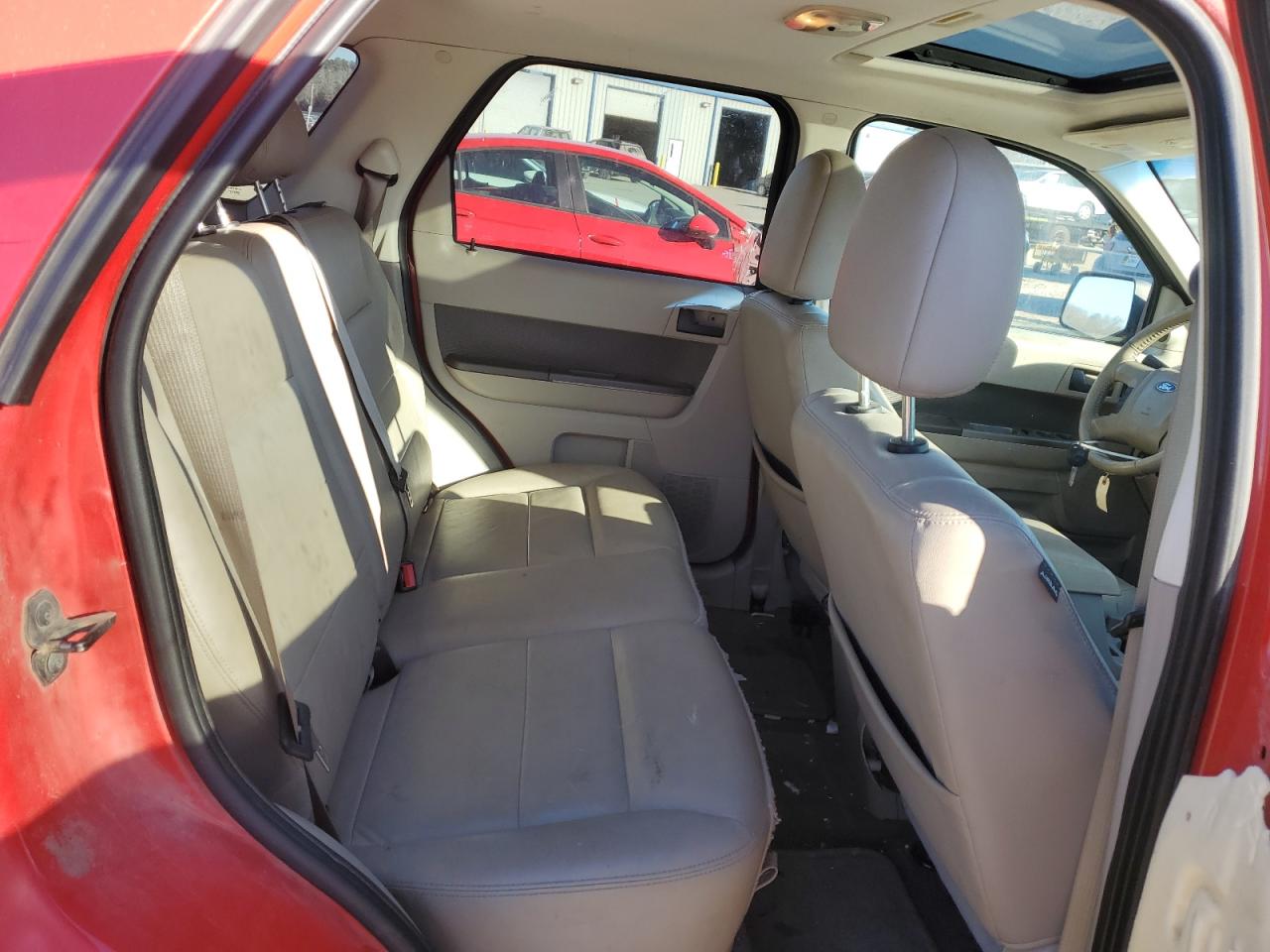 2009 Ford Escape - Image 11