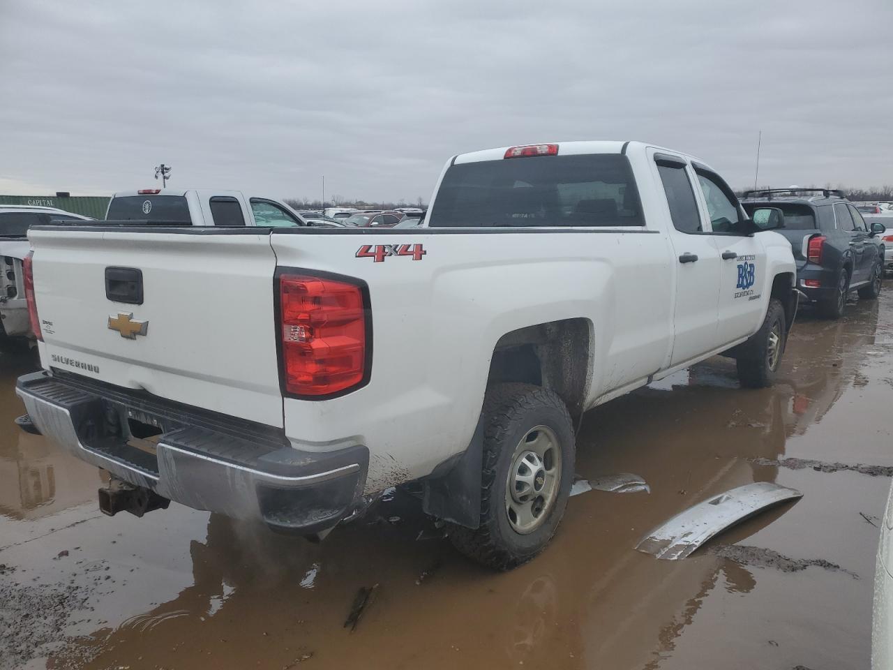 2018 Chevrolet Silverado - Image 3