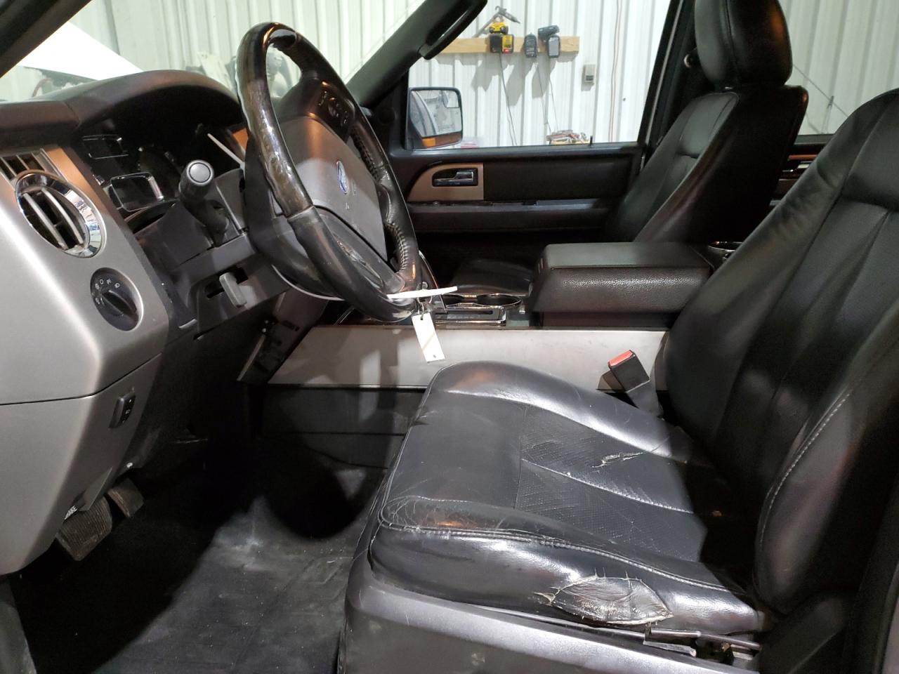 2012 Ford Expedition - Image 7