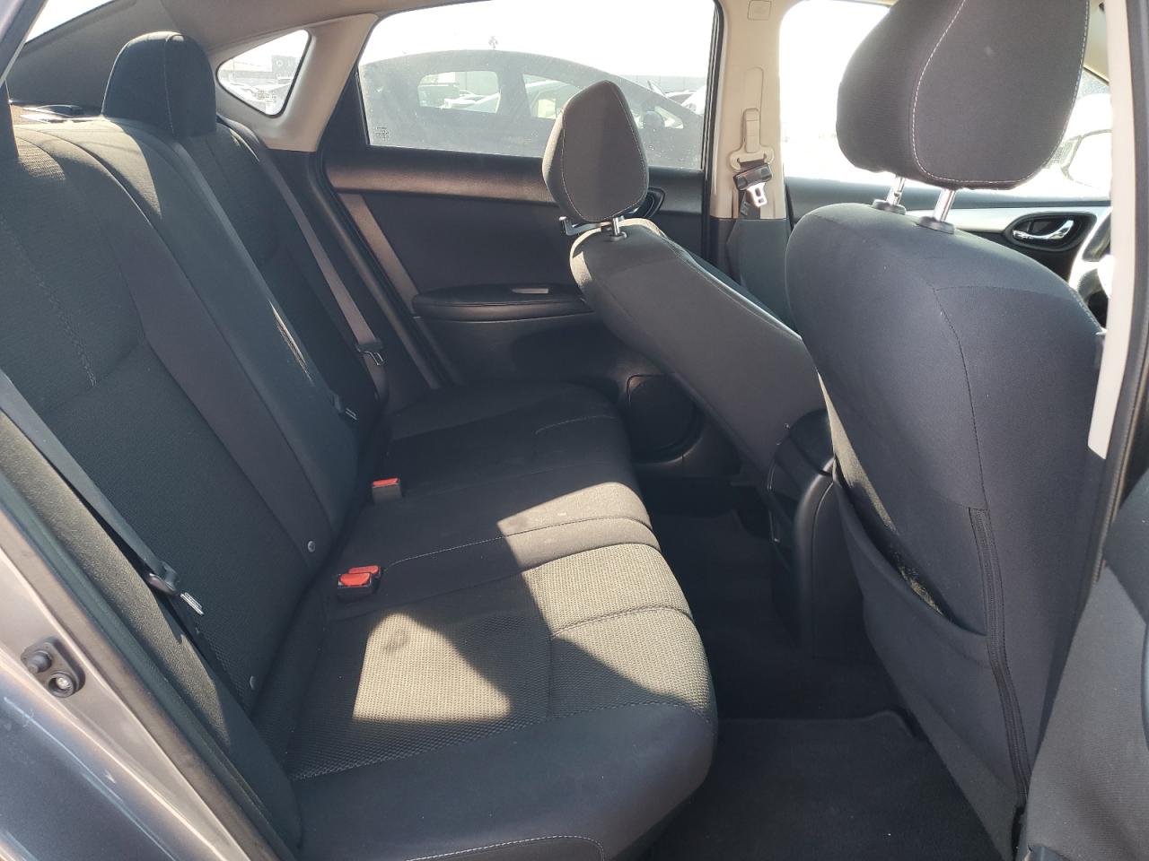 2016 Nissan Sentra - Image 10