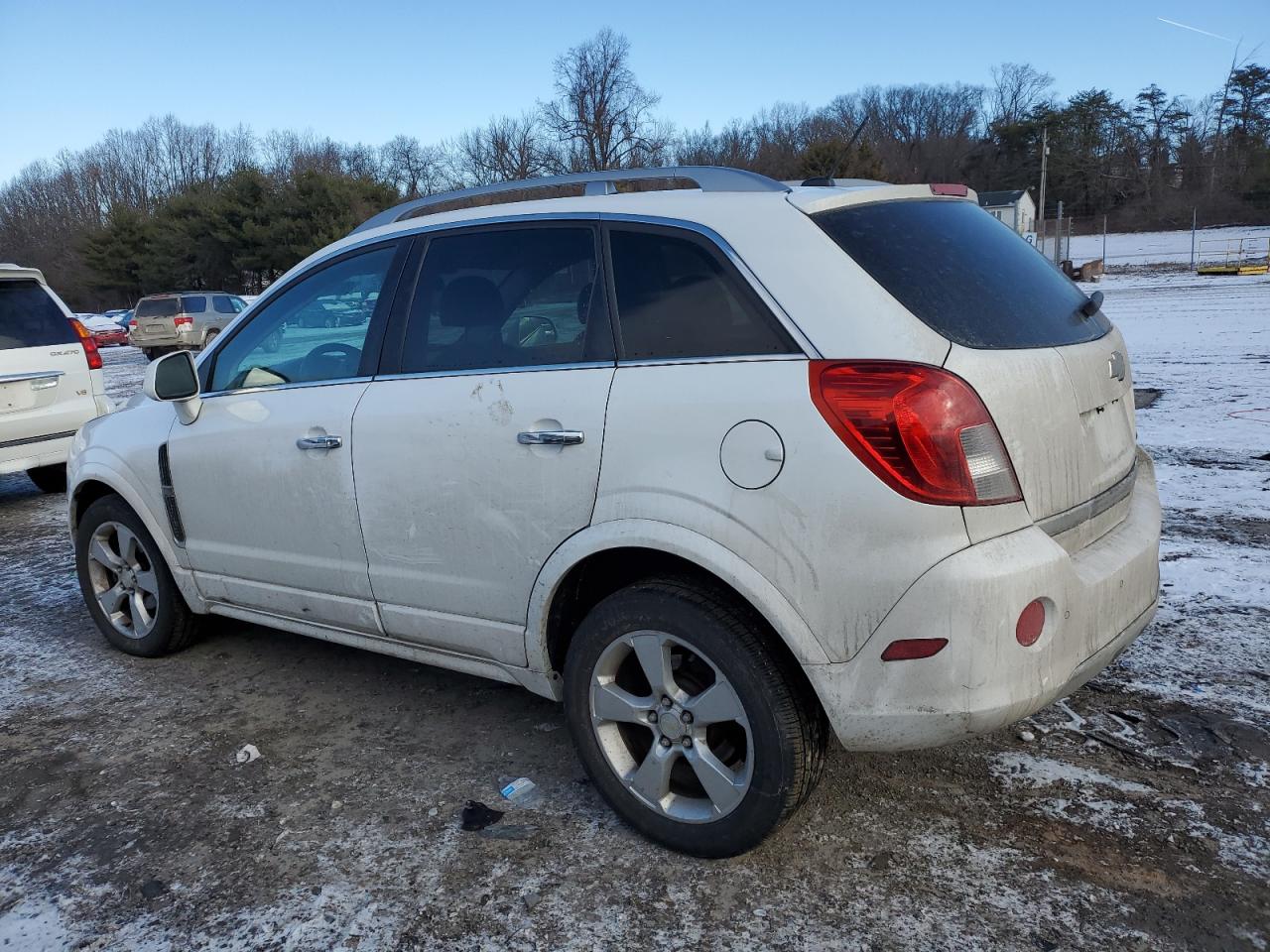 2014 Chevrolet Captiva - Image 2
