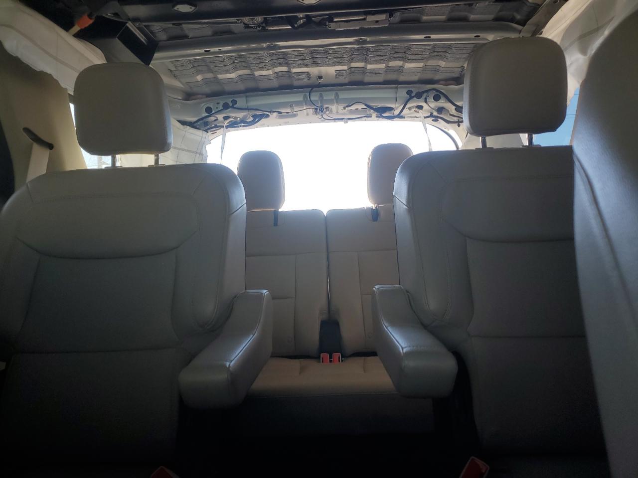 2021 Ford Explorer - Image 10
