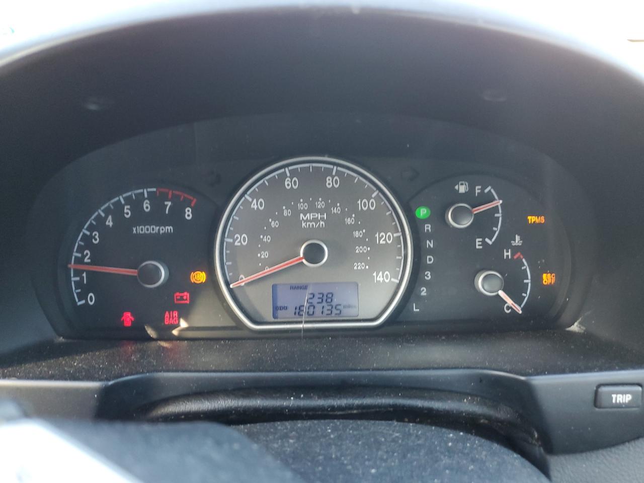 2008 Hyundai Elantra - Image 9