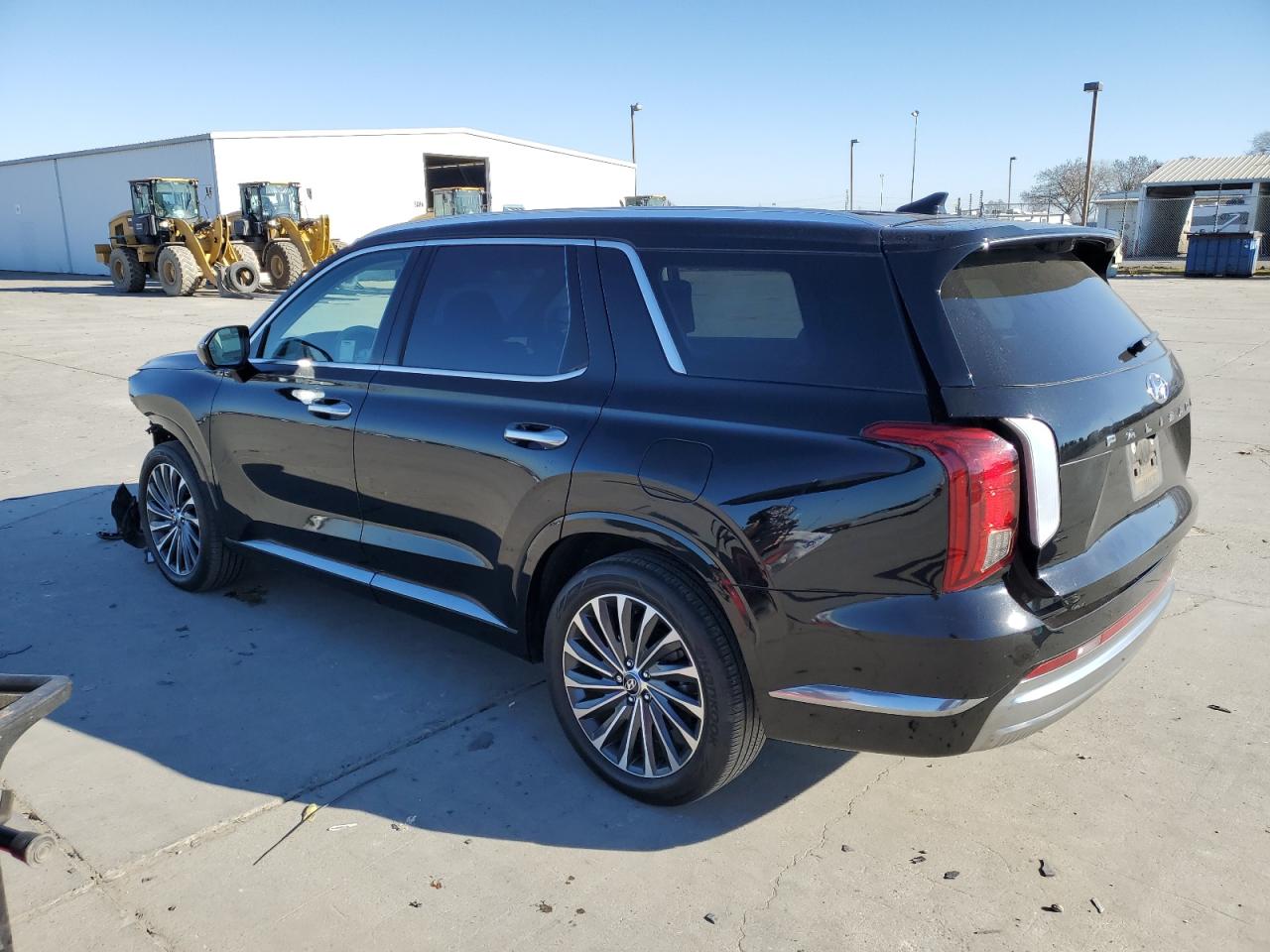 2023 Hyundai Palisade - Image 2