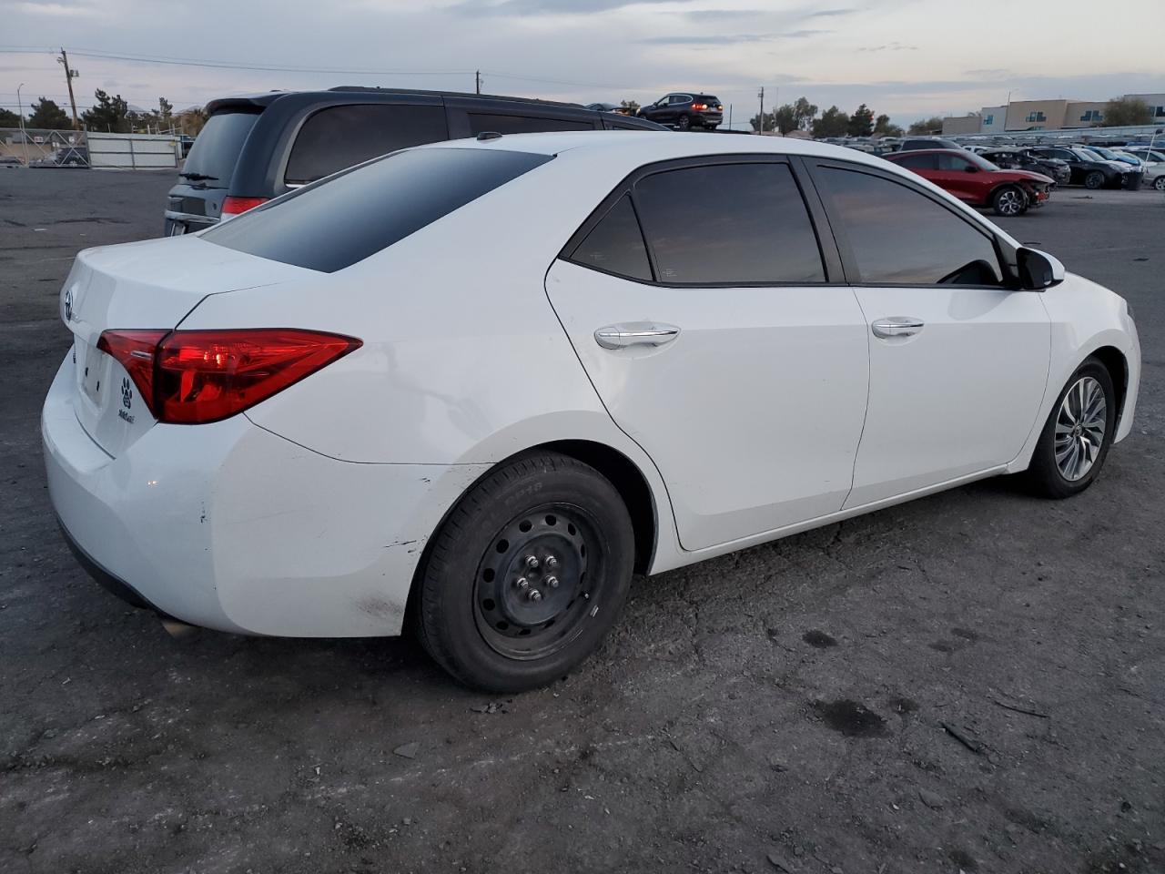 2018 Toyota Corolla - Image 3