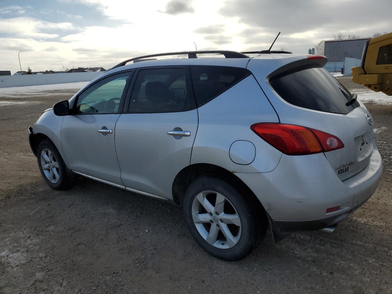 2010 Nissan Murano - Image 2