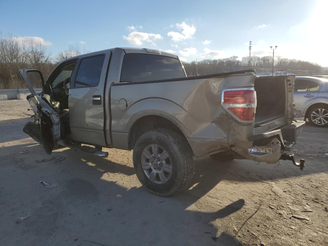 2010 Ford F-150 - Image 2