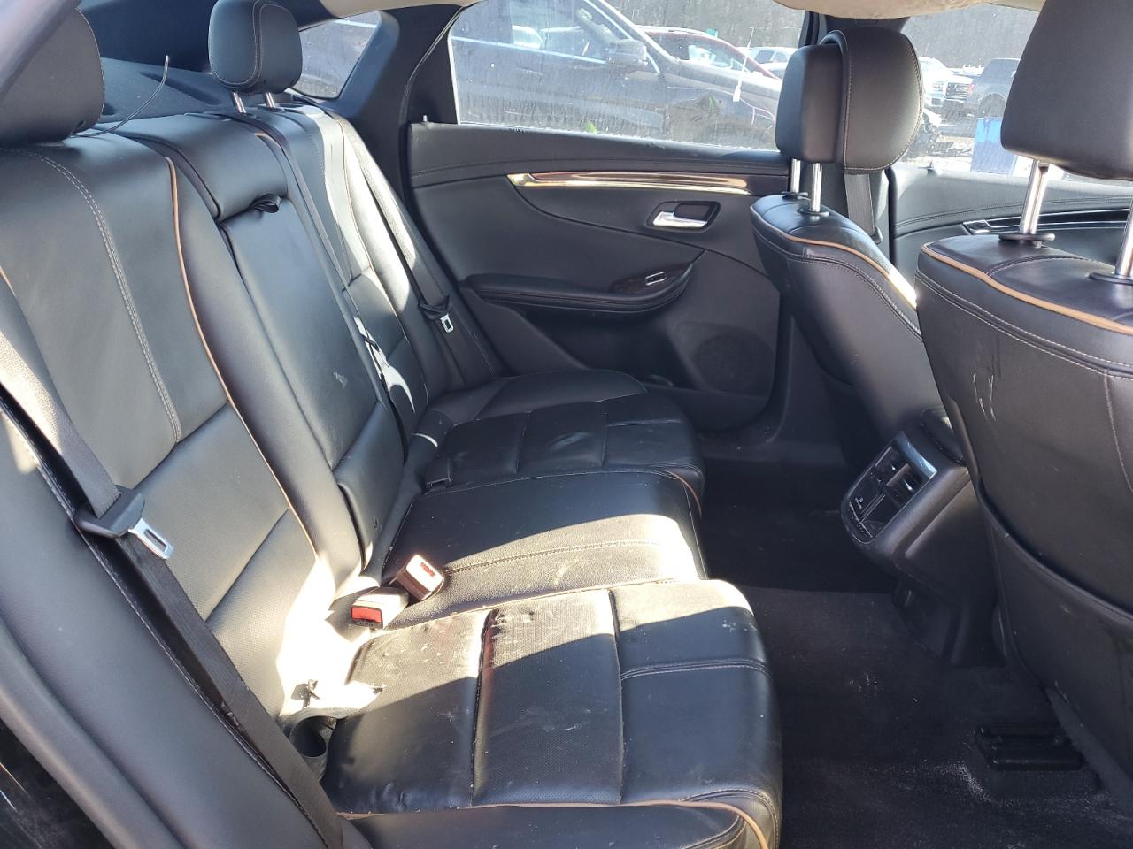 2014 Chevrolet Impala - Image 10