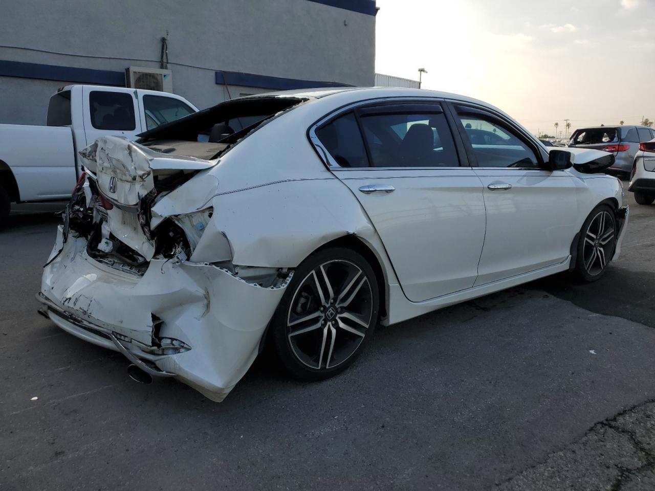 2017 Honda Accord - Image 3