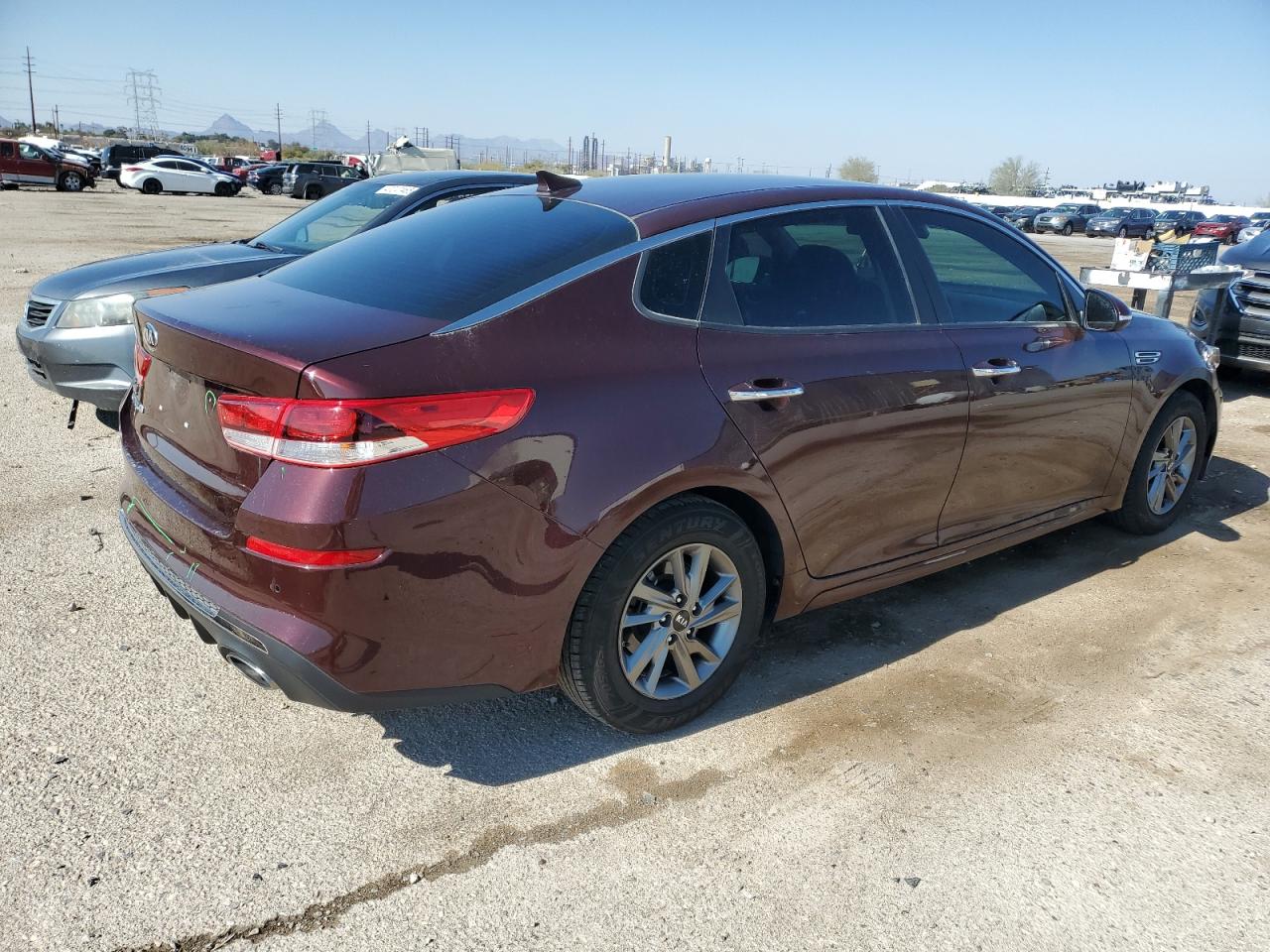 2019 Kia Optima - Image 3