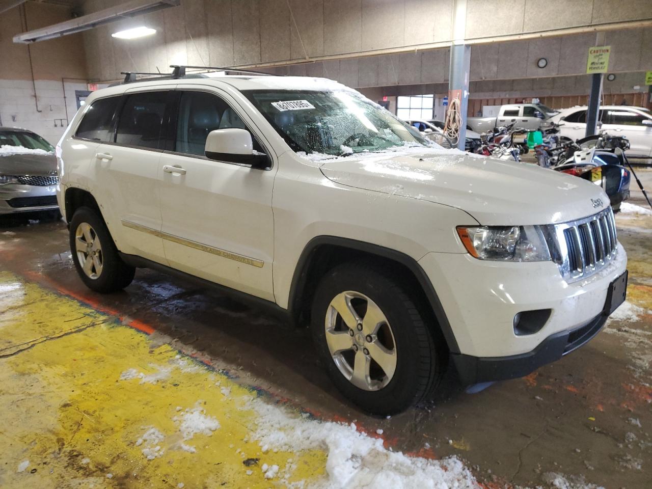 2012 Jeep Grand Cherokee - Image 4