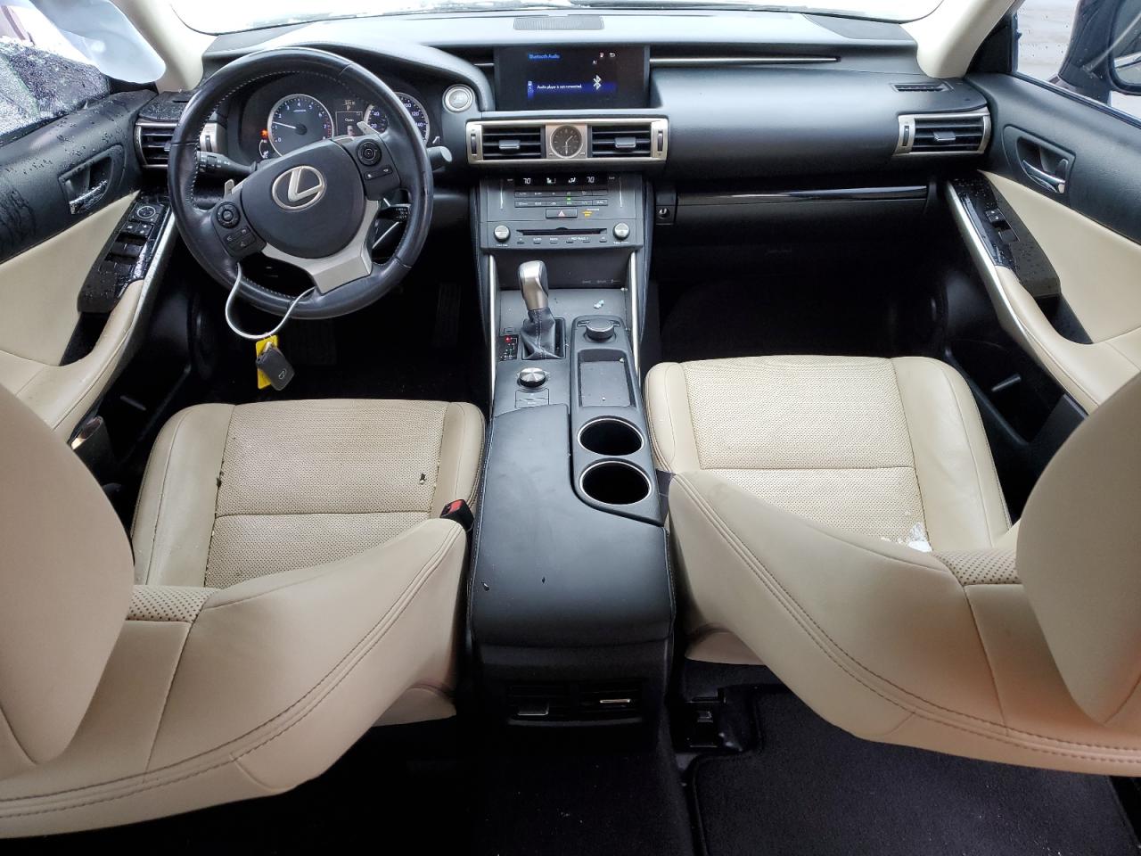 2015 Lexus IS - Image 8