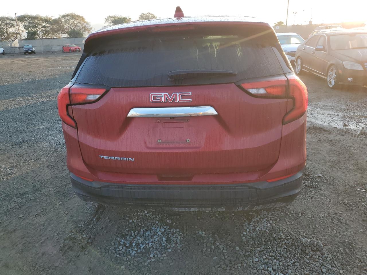 2018 GMC Terrain - Image 6