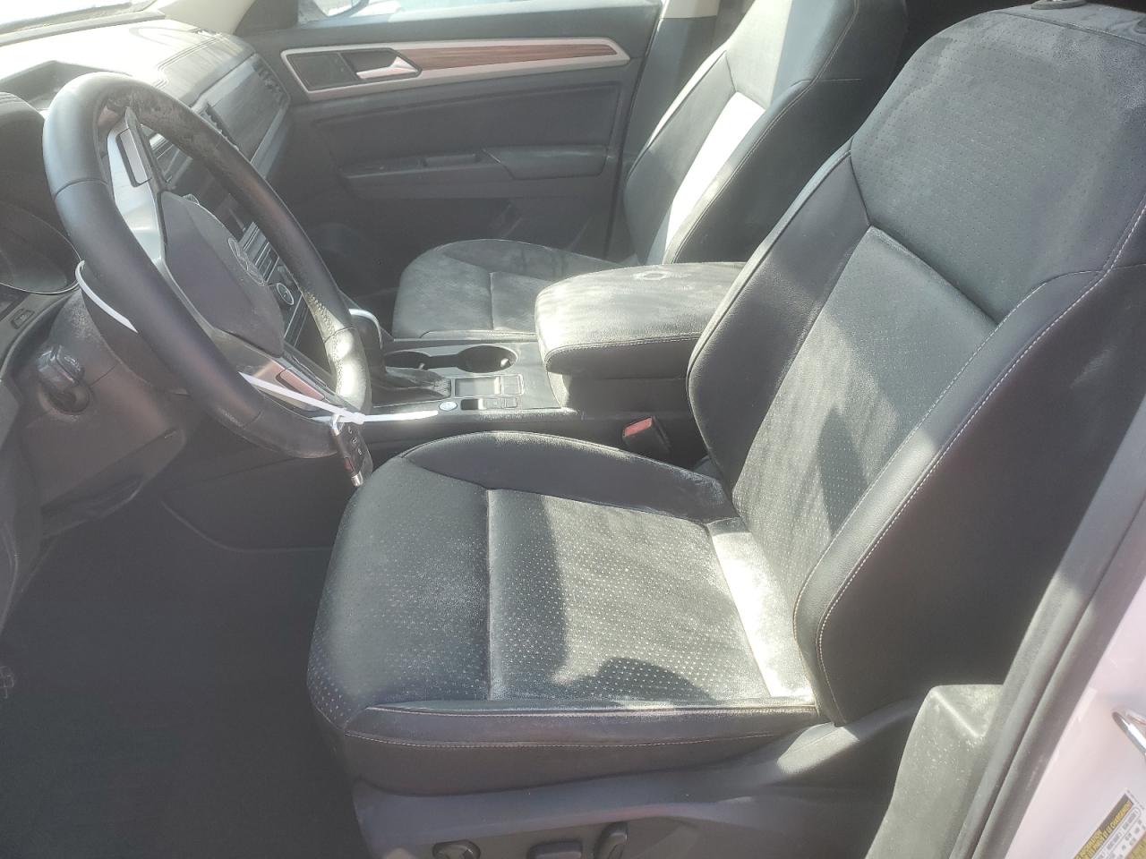2021 Volkswagen Atlas - Image 7