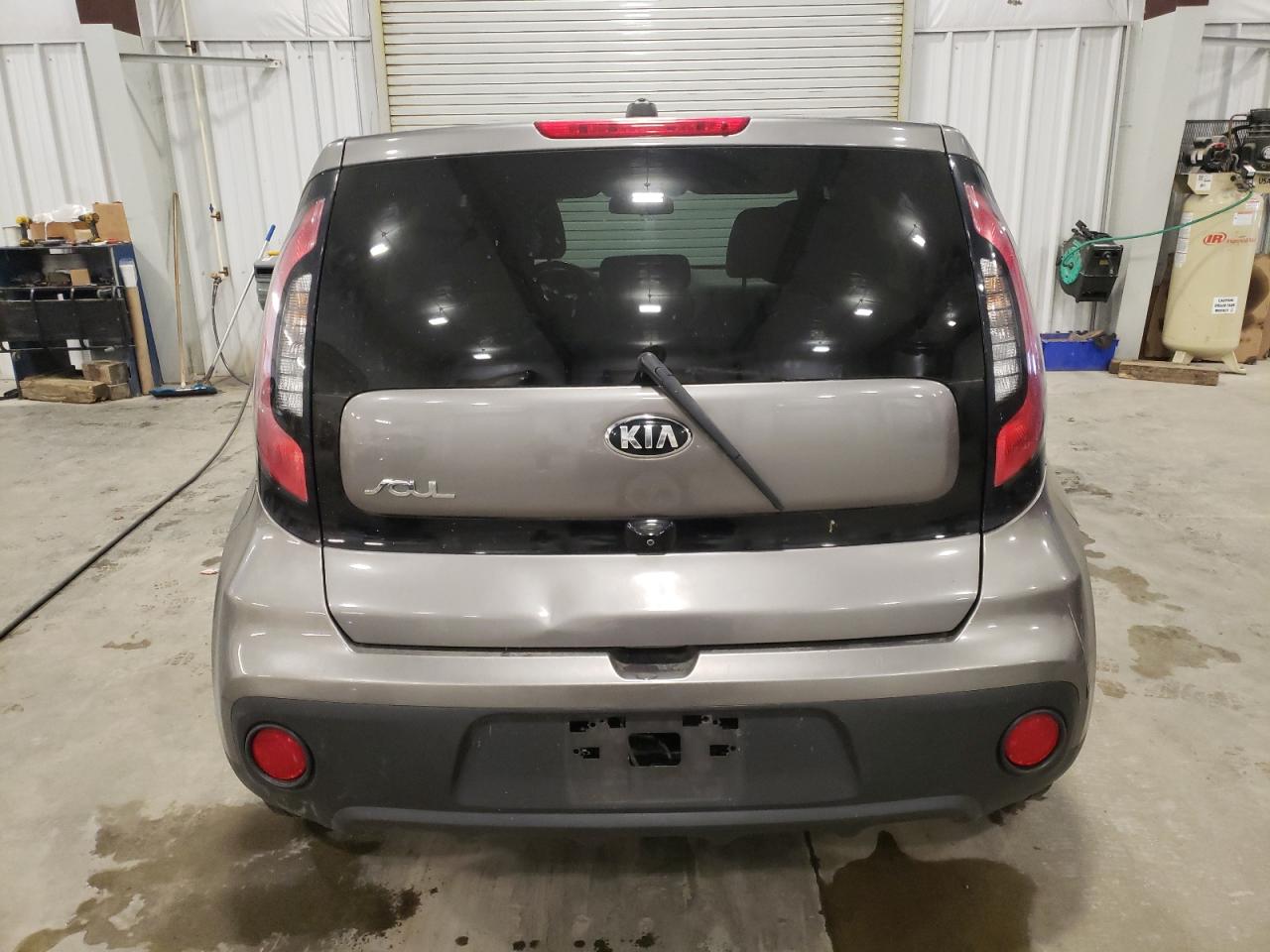 2017 Kia Soul - Image 6