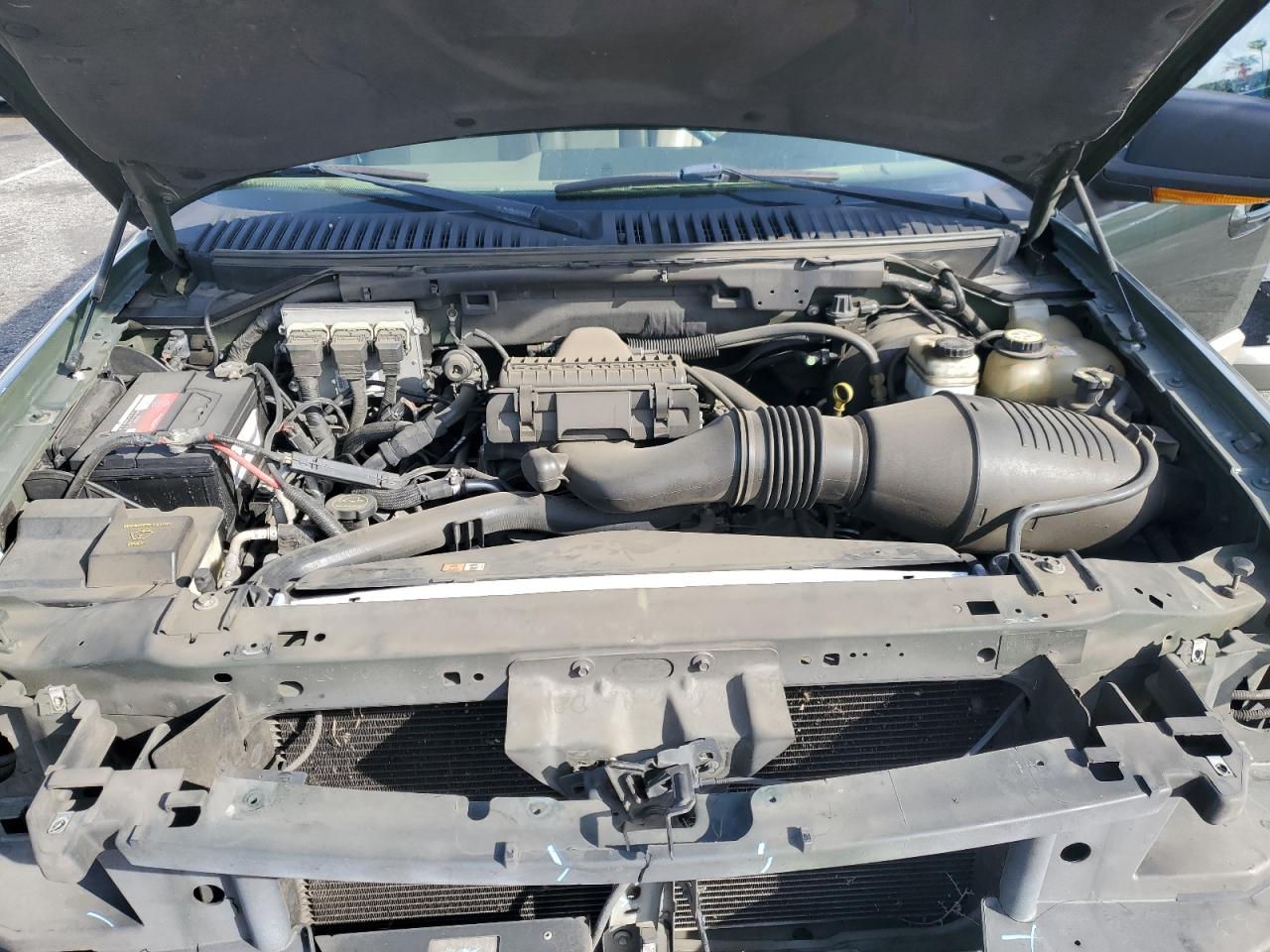 2006 Ford Expedition - Image 12