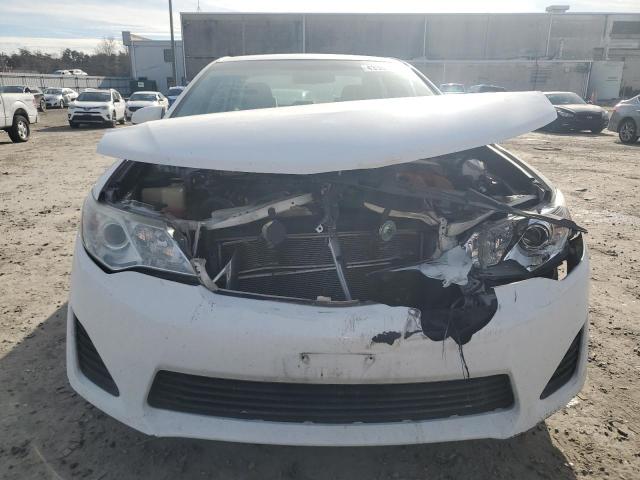 Sedans TOYOTA CAMRY 2012 Biały