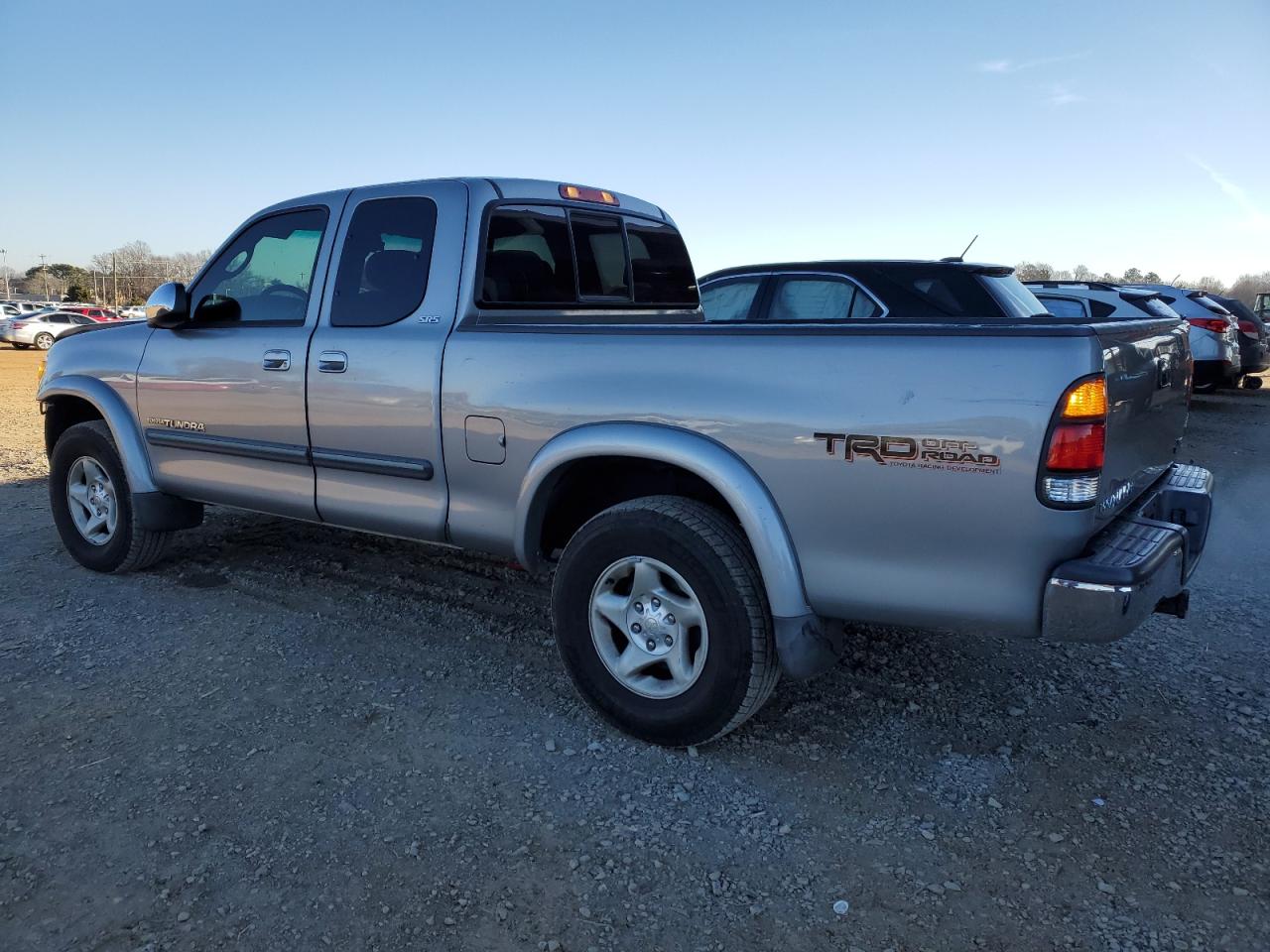 2003 Toyota Tundra - Image 2