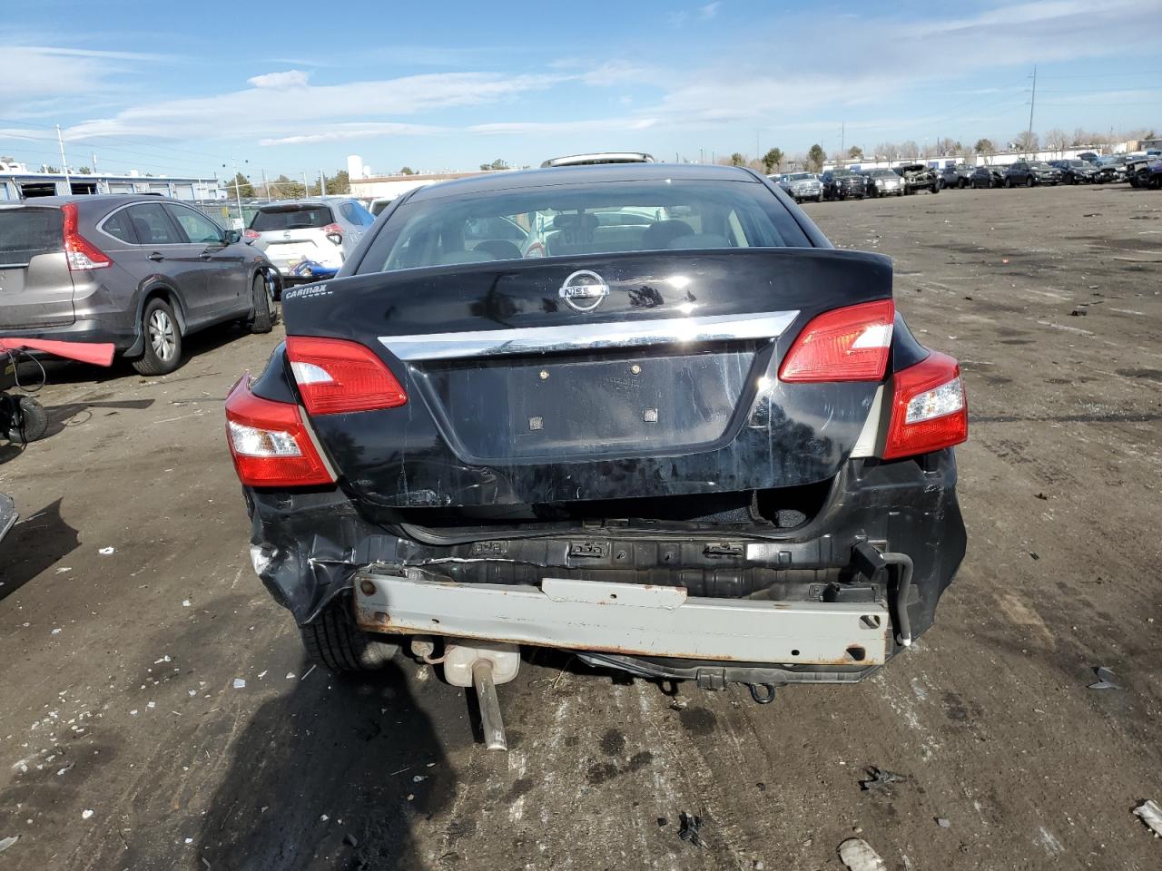 2016 Nissan Sentra - Image 6