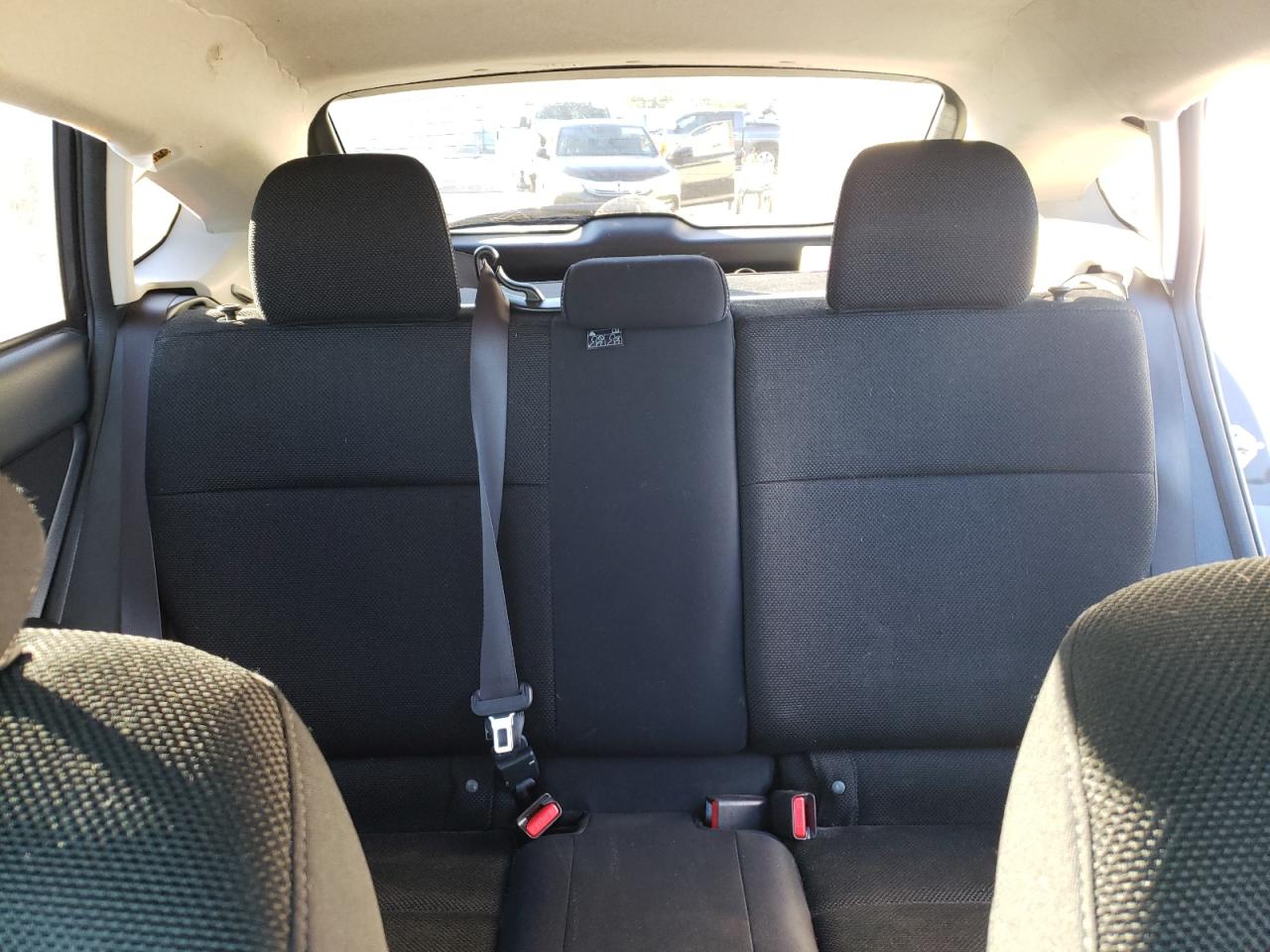 2013 Subaru XV - Image 10