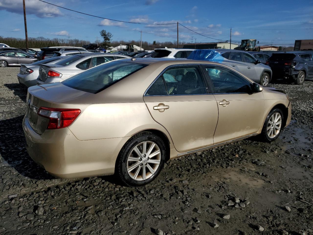 2012 Toyota Camry - Image 3