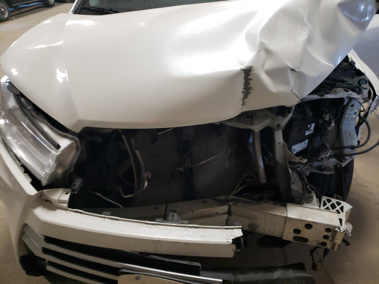 2019 Toyota Highlander - Image 13