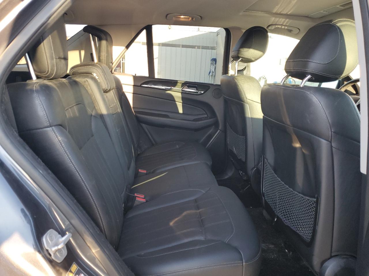 2016 Mercedes-Benz GLE - Image 11