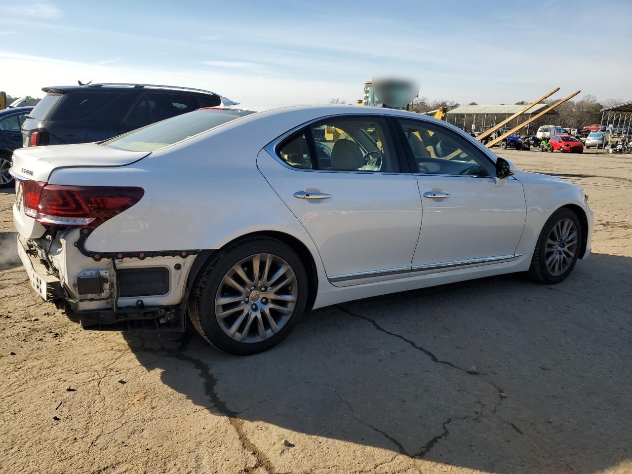 2013 Lexus LS - Image 3