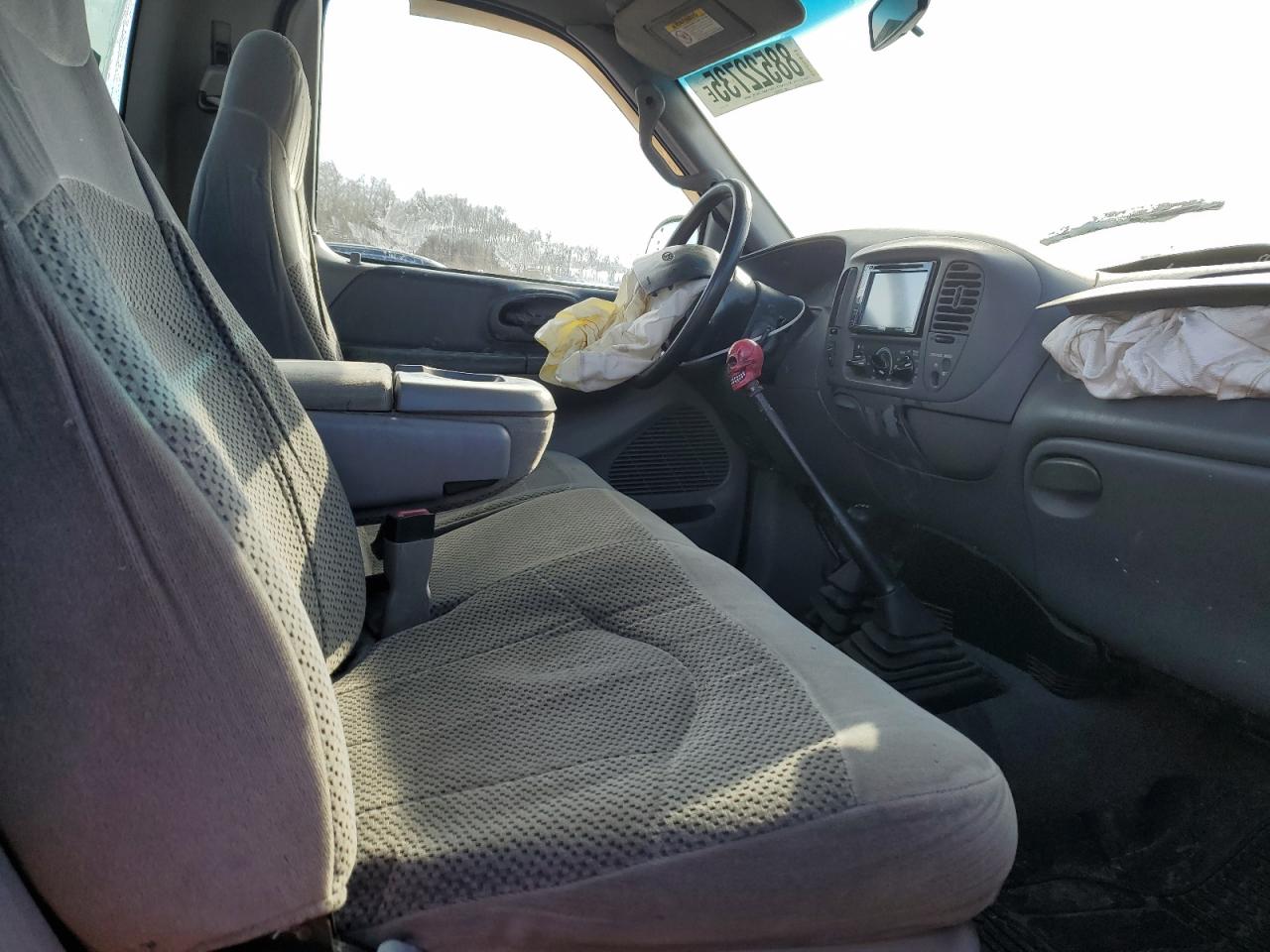 2000 Ford F-150 - Image 10