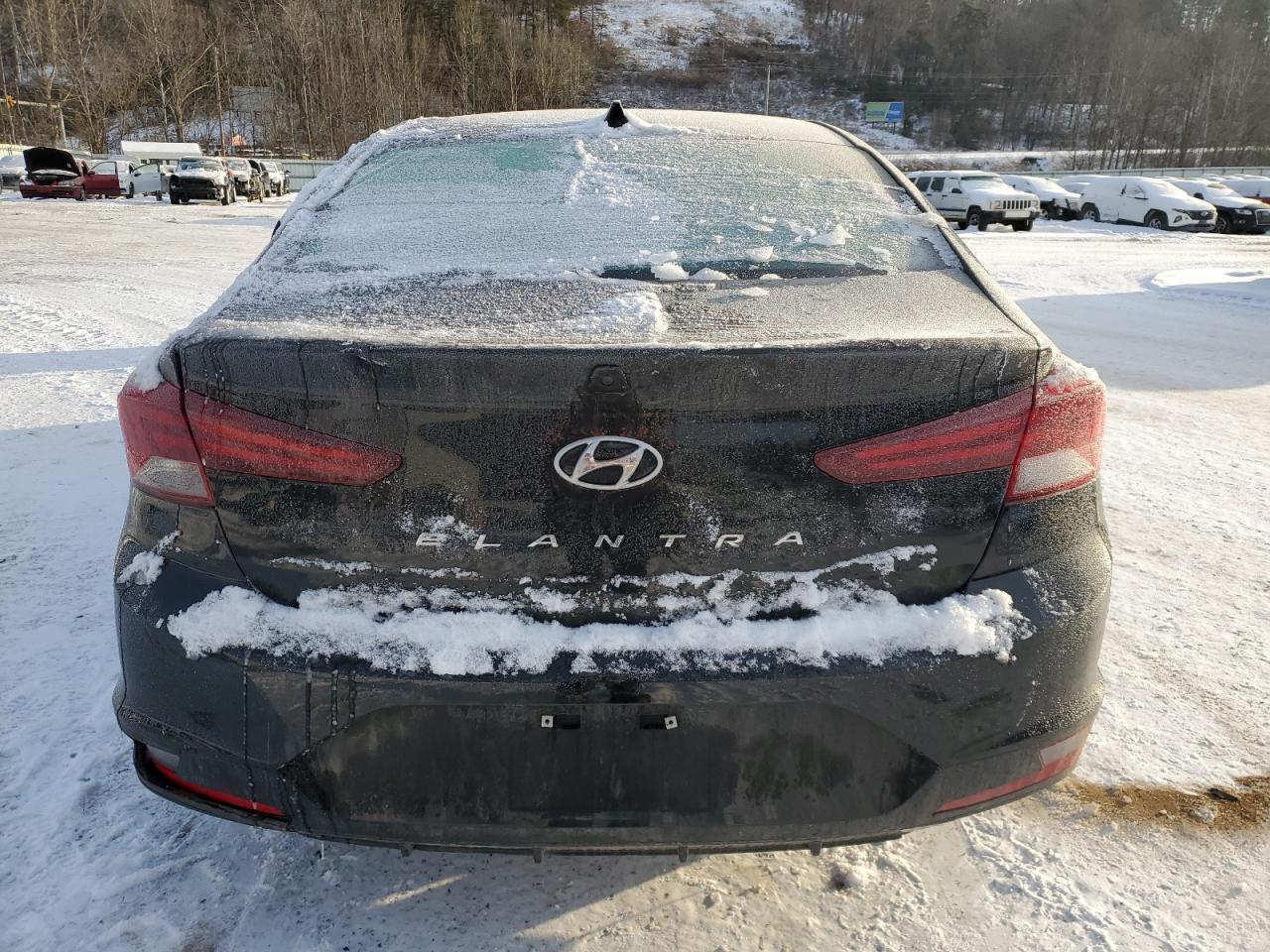 2020 Hyundai Elantra - Image 6