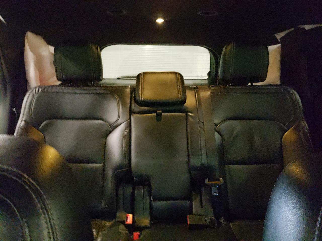 2017 Ford Explorer - Image 10
