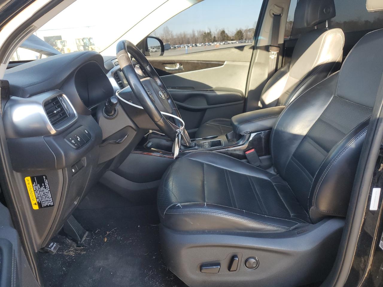 2017 Kia Sorento - Image 7