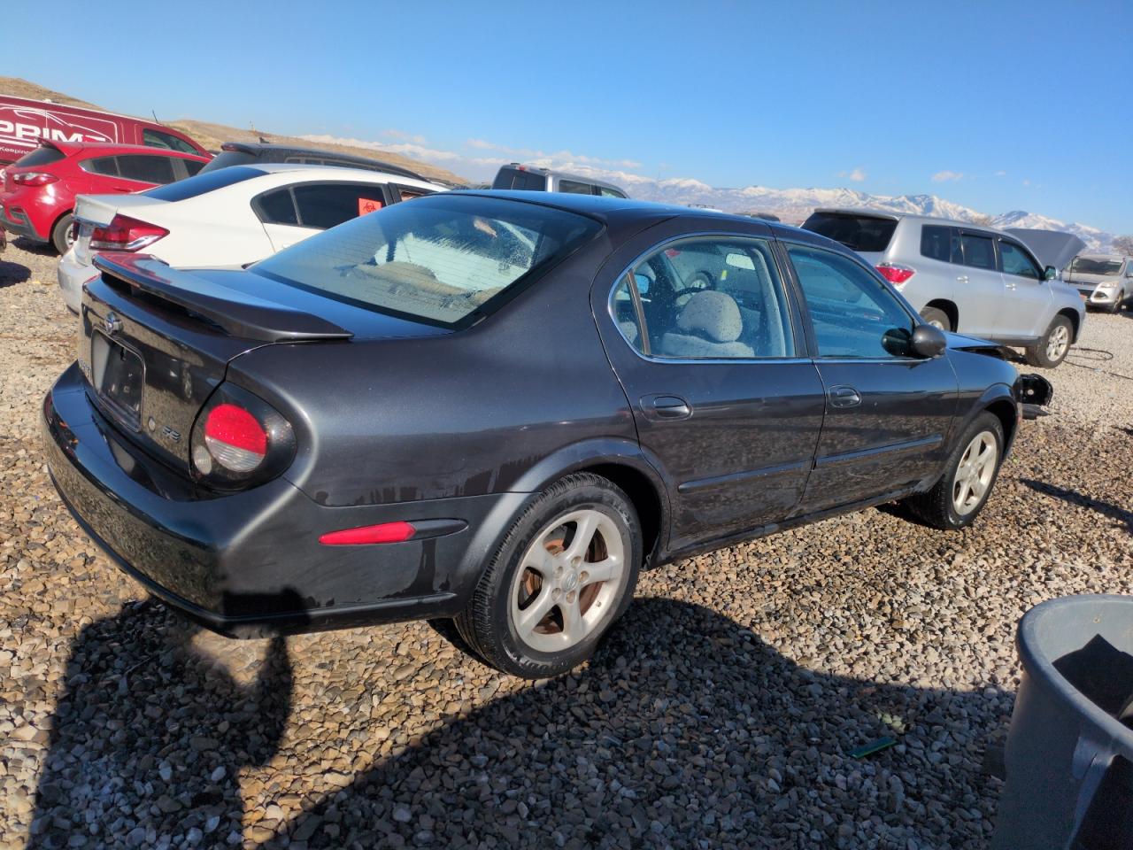 2001 Nissan Maxima - Image 3