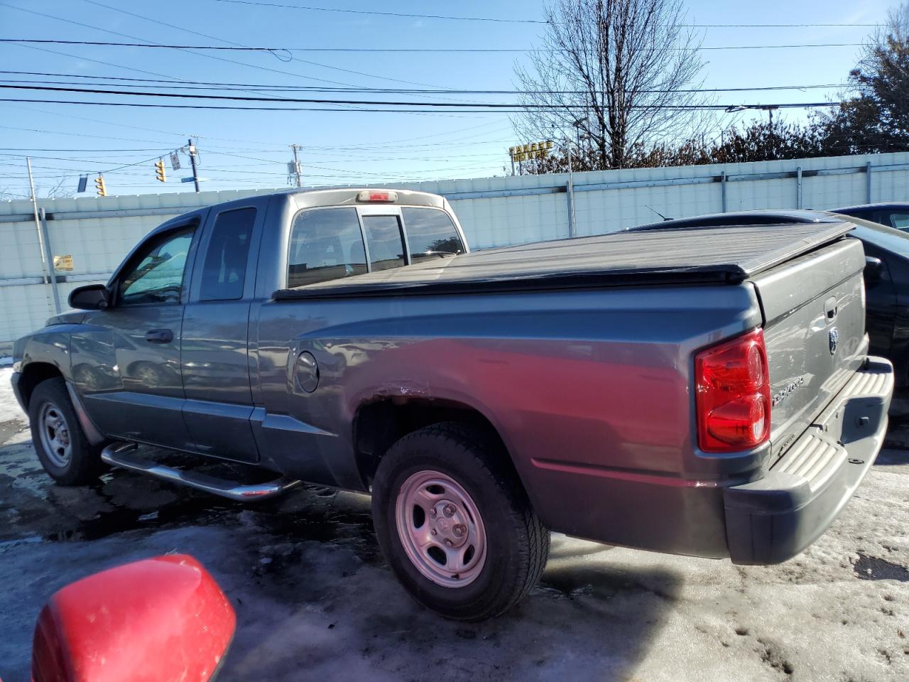 2006 Dodge Dakota - Image 2