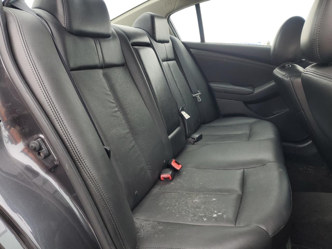 2009 Nissan Altima - Image 10