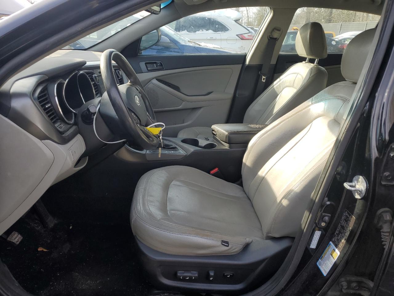 2011 Kia Optima - Image 7