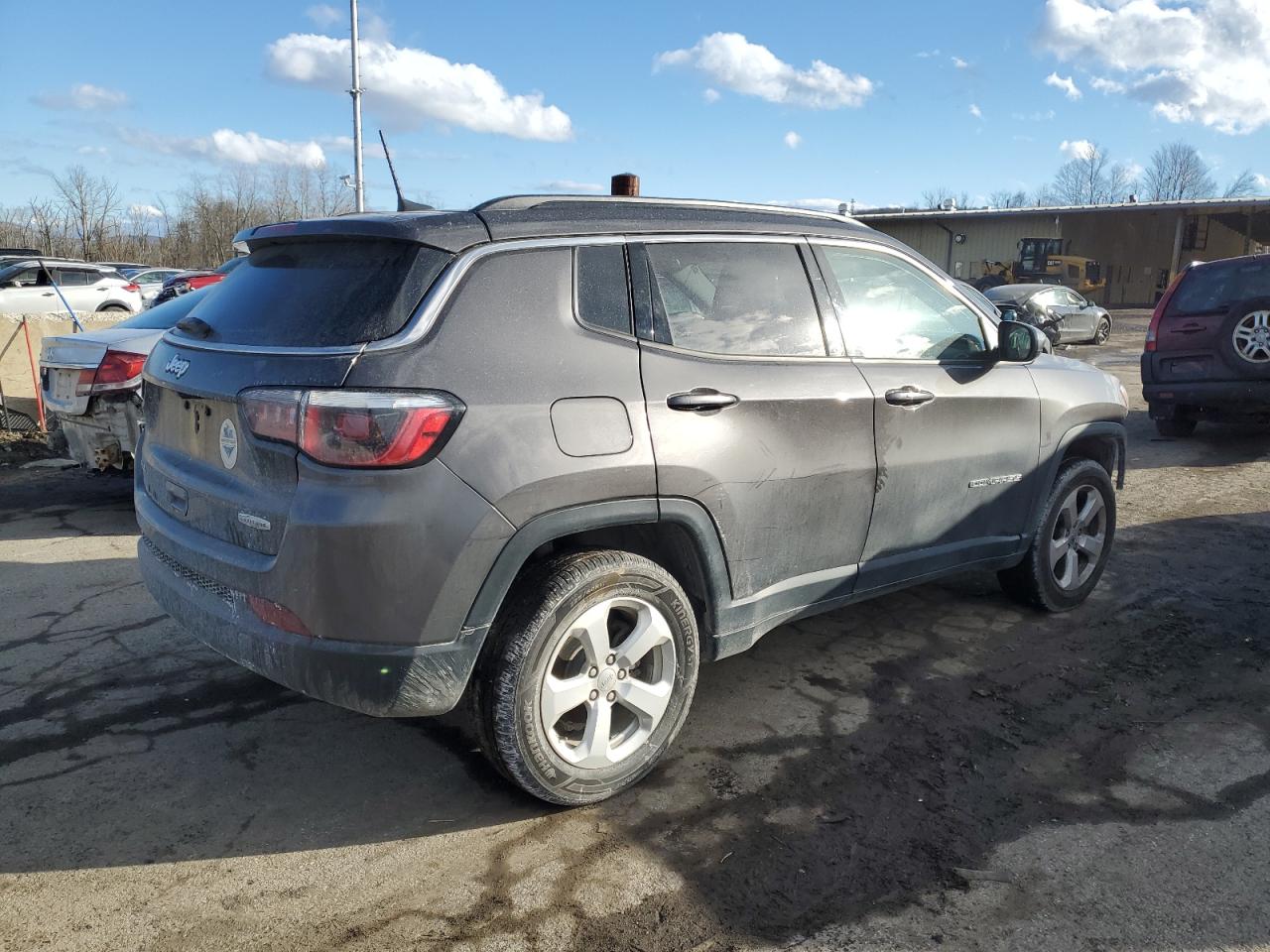 2020 Jeep Compass - Image 3