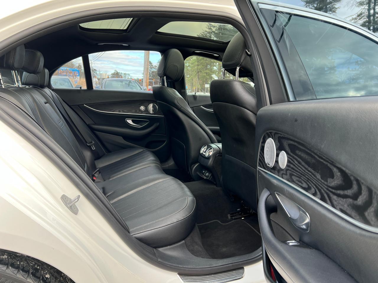 2018 Mercedes-Benz E 300 4Matic VIN: WDDZF4KB5JA342279 Lot: 89216085