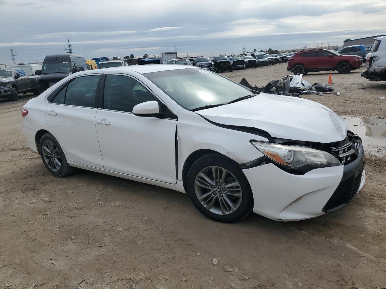 2016 Toyota Camry - Image 4