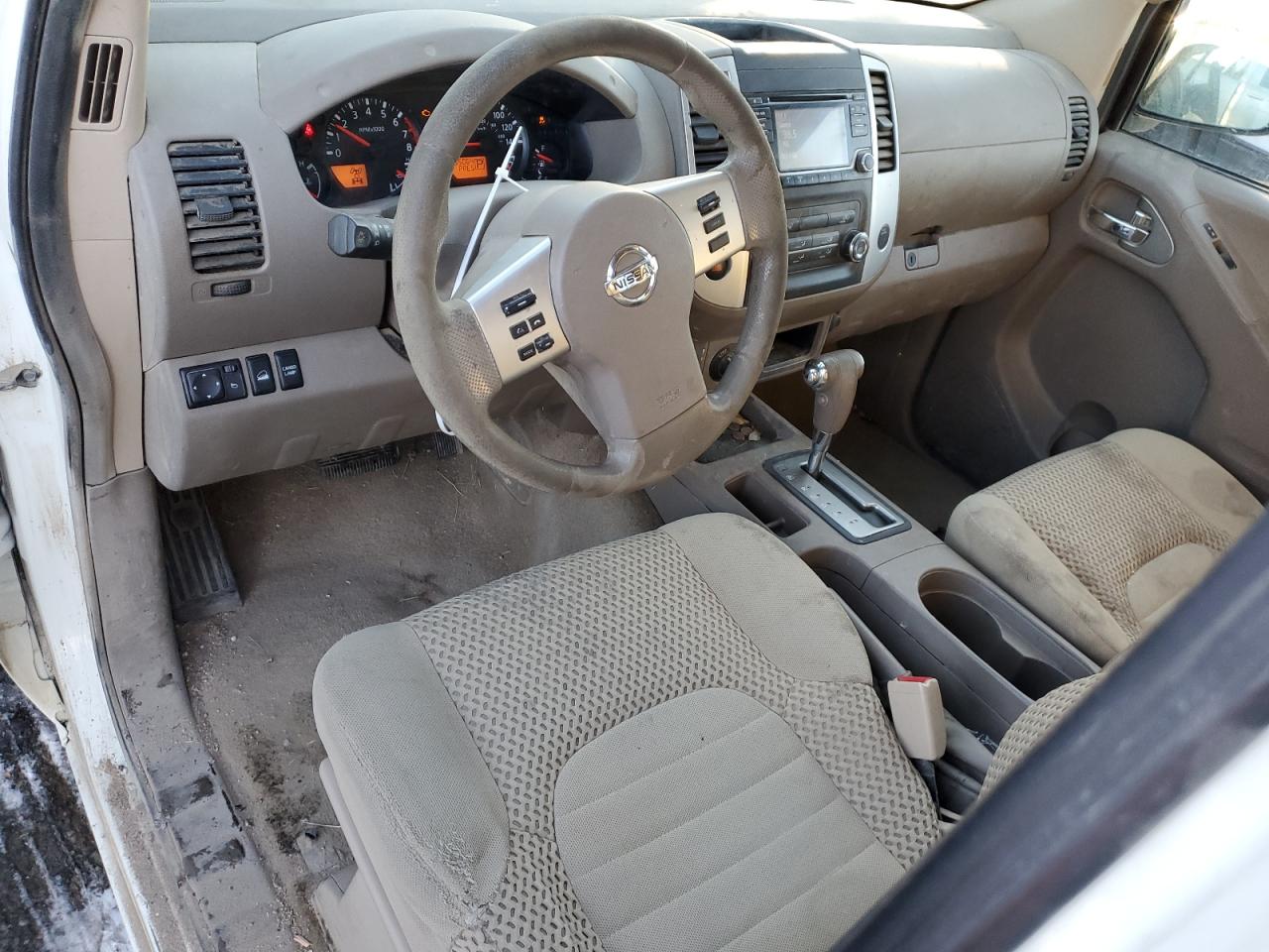 2015 Nissan Navara (Frontier) - Image 8