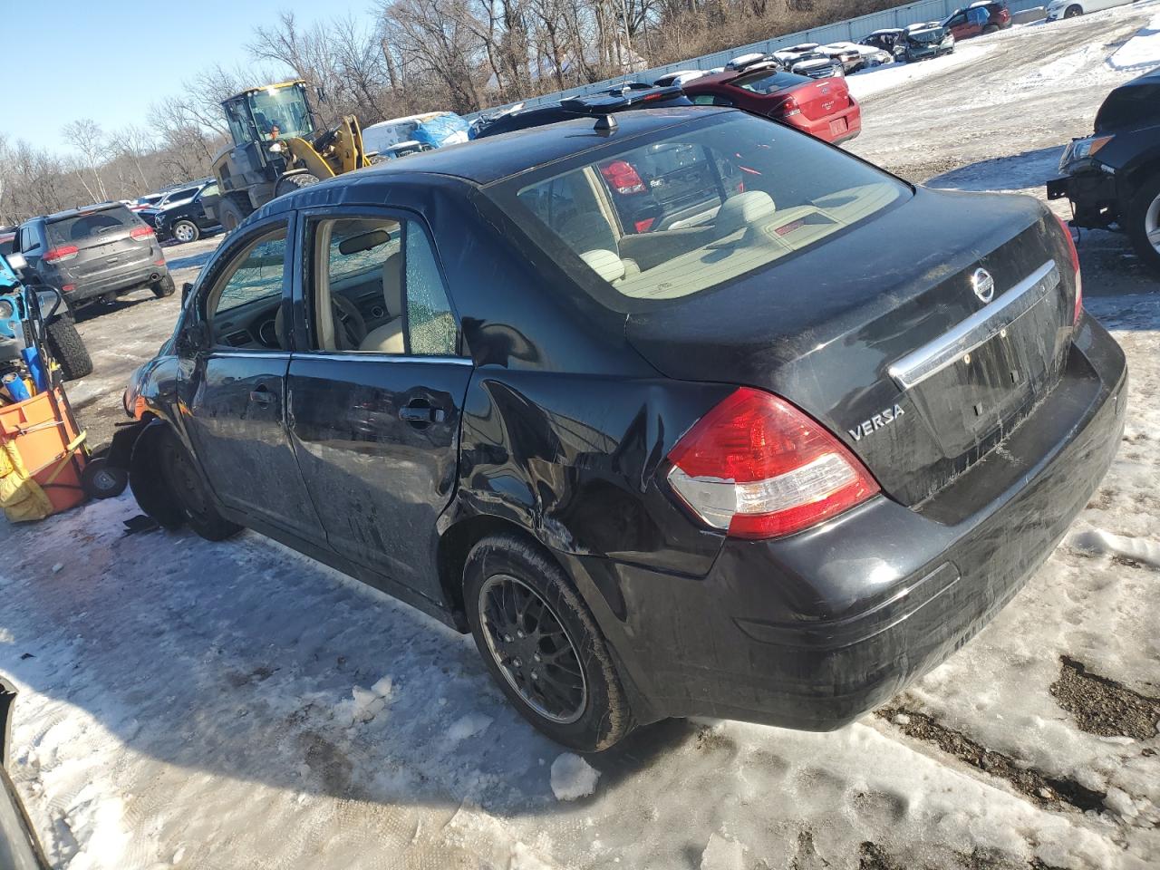 2009 Nissan Versa - Image 2