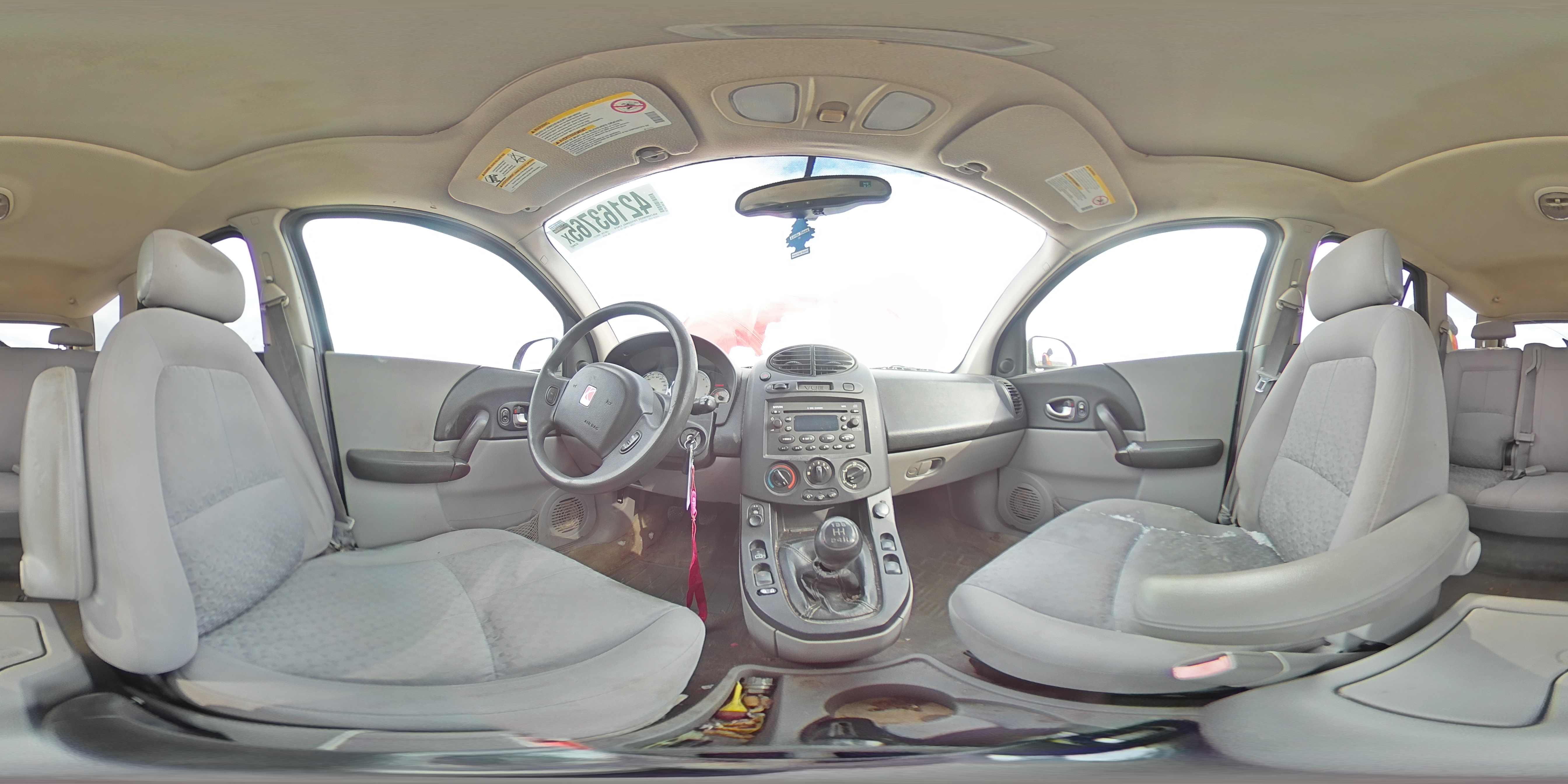 2005 Saturn VUE - Image 14