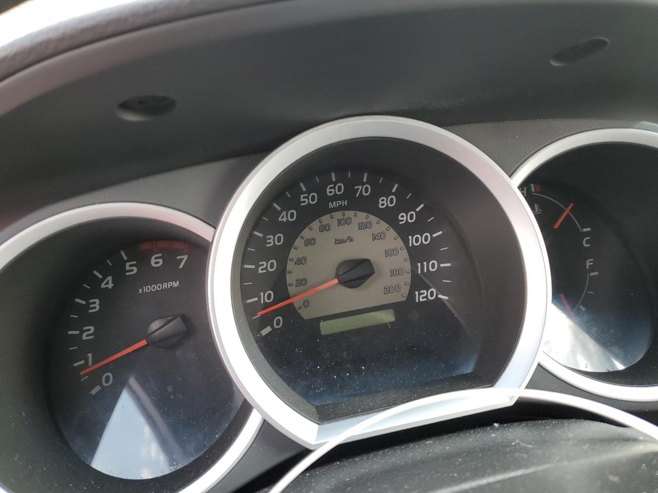 2005 Toyota Tacoma - Image 9