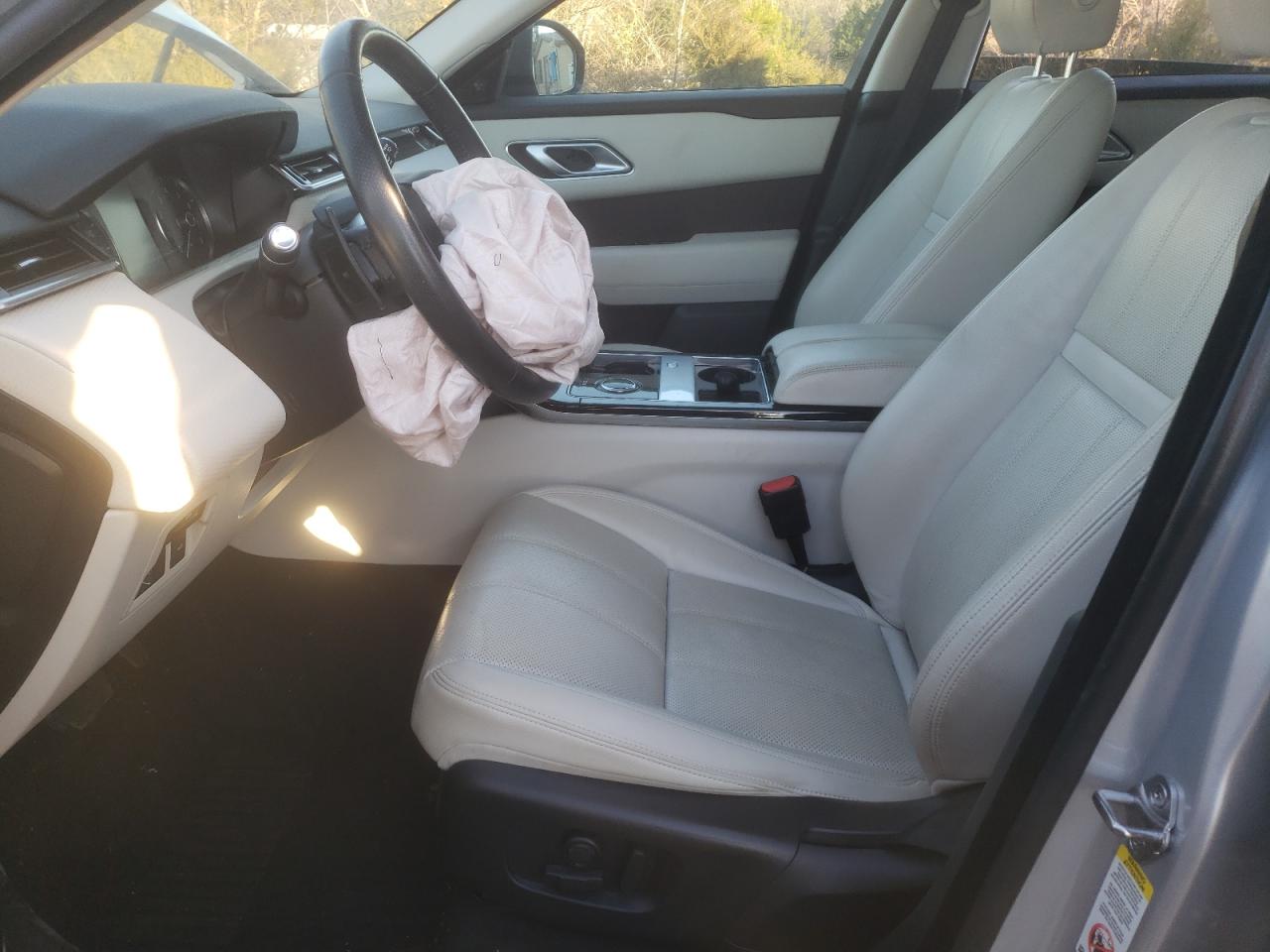 2020 Land Rover Range Rover - Image 7
