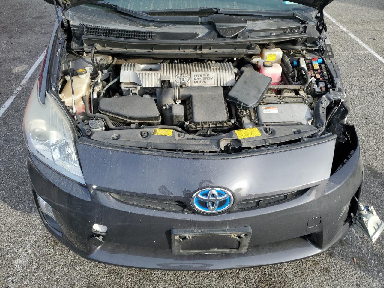 2011 Toyota Prius - Image 11