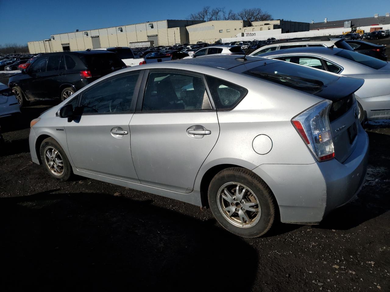 2010 Toyota Prius - Image 2