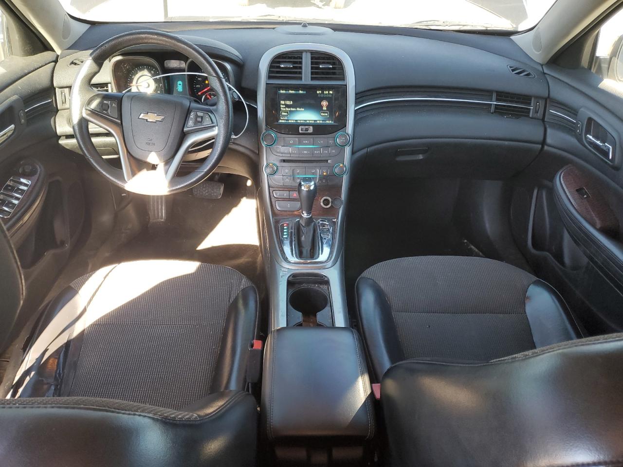 2013 Chevrolet Malibu - Image 8