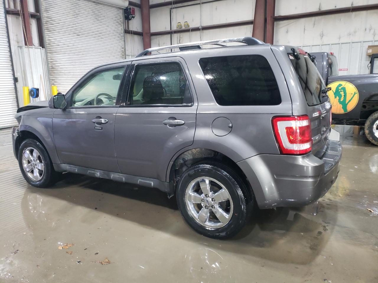 2011 Ford Escape - Image 2